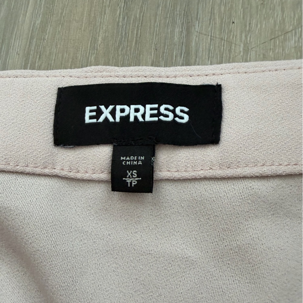 Express Blush Pencil Skirt - Picture 2 of 6